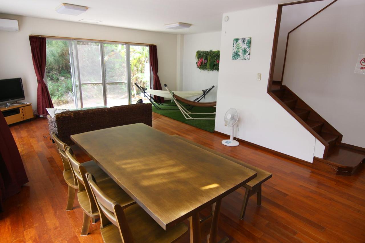Monstera Holiday home